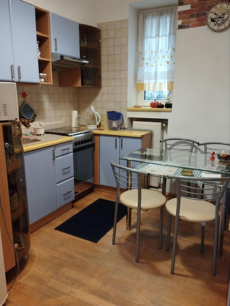 Family Stay In Lviv Eksteriør billede