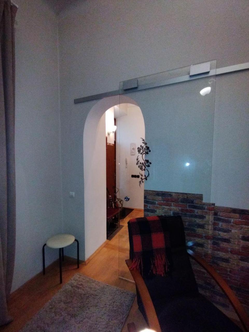 Family Stay In Lviv Eksteriør billede